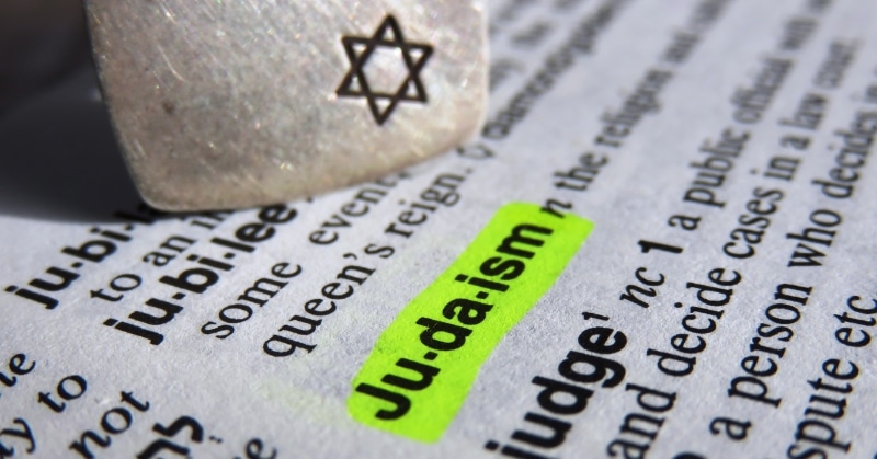 חזקת “כרוכין אחריה” בבירור יהדות – עיקרי ההלכה ומשמעותה המעשית